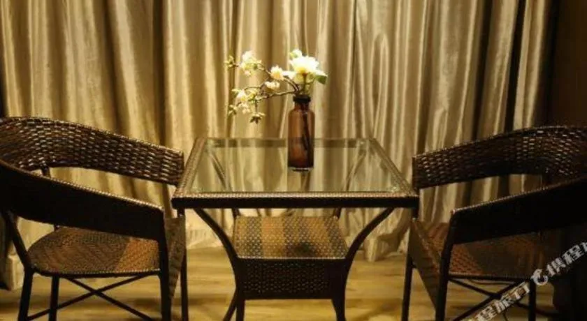 ZMAX Hotel Guangzhou Luogang Science City Shenzhou Road Metro Station