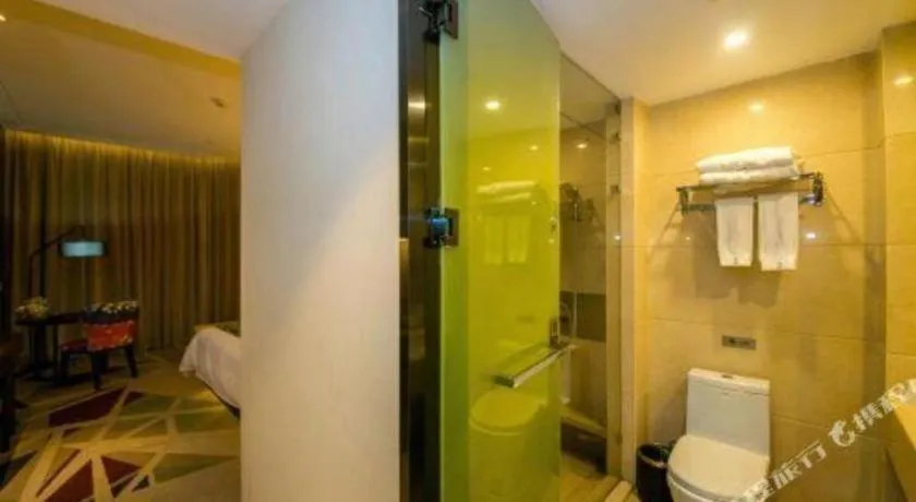 ZMAX Hotel Guangzhou Luogang Science City Shenzhou Road Metro Station