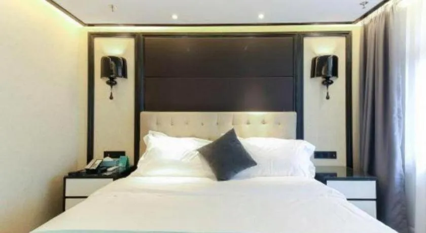 Bed in Xana Hotelle·Nanchang Bayi Square Metro Station