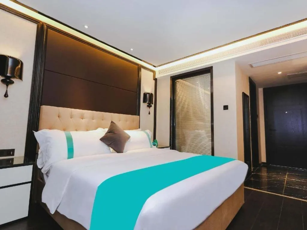 Bed in Xana Hotelle·Nanchang Bayi Square Metro Station