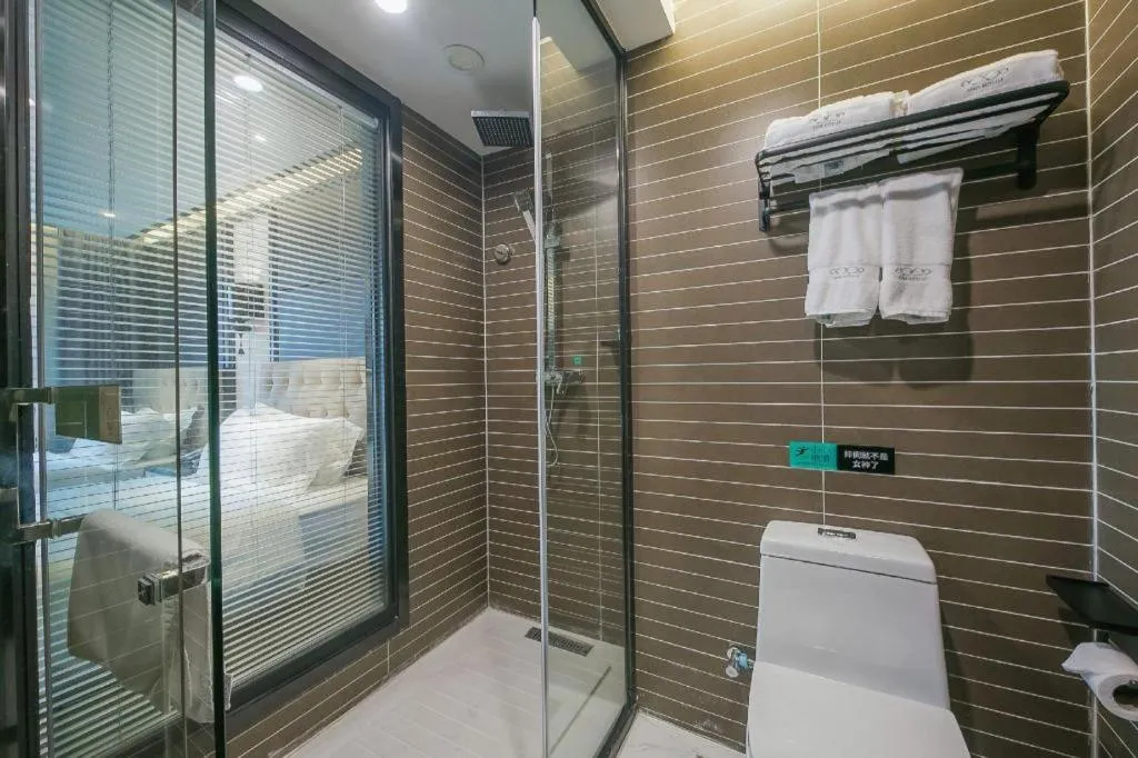 Xana Hotelle·Nanchang Bayi Square Metro Station