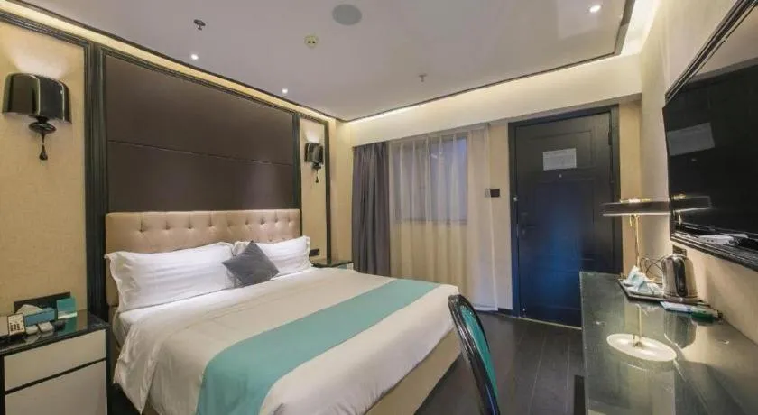 Bed in Xana Hotelle·Nanchang Bayi Square Metro Station