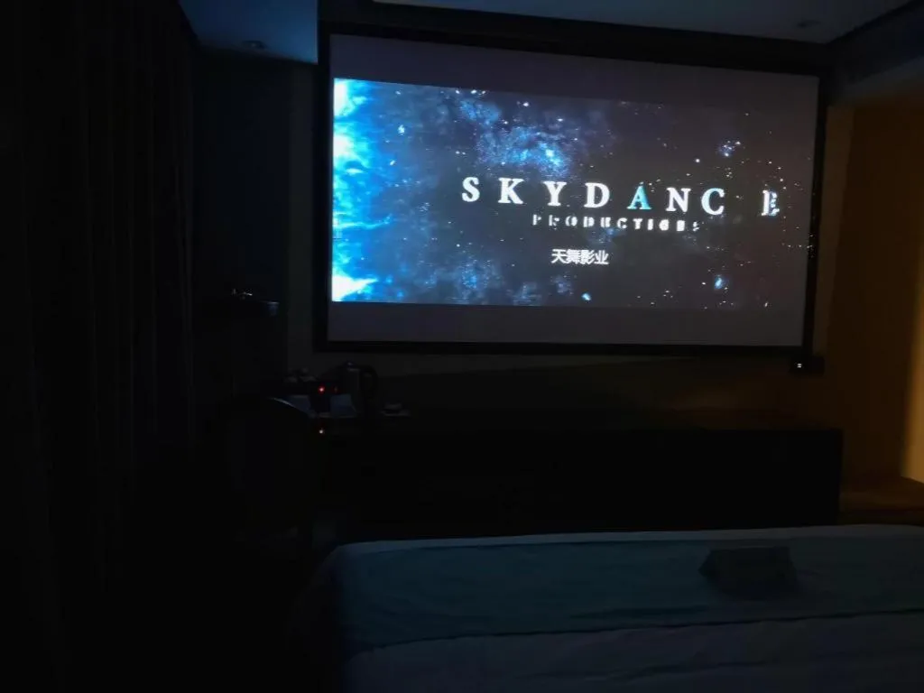 Xana Hotelle·Nanchang Bayi Square Metro Station