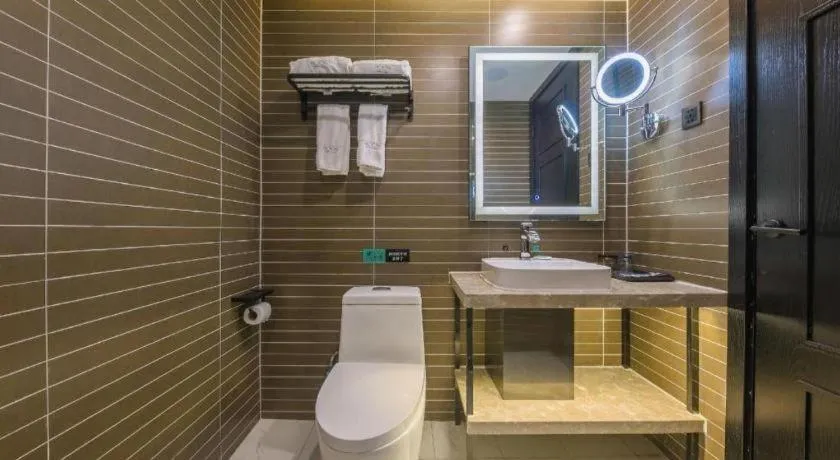 Xana Hotelle·Nanchang Bayi Square Metro Station