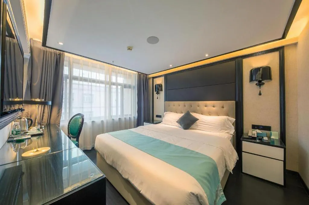 Bed in Xana Hotelle·Nanchang Bayi Square Metro Station