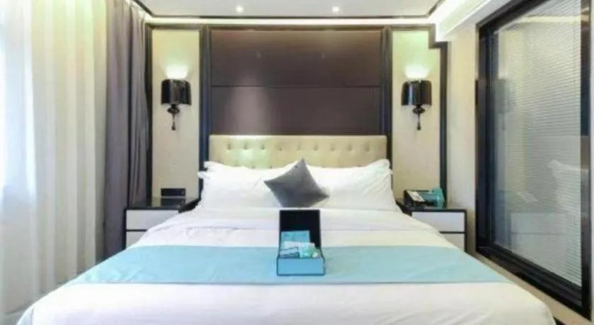 Bed in Xana Hotelle·Nanchang Bayi Square Metro Station