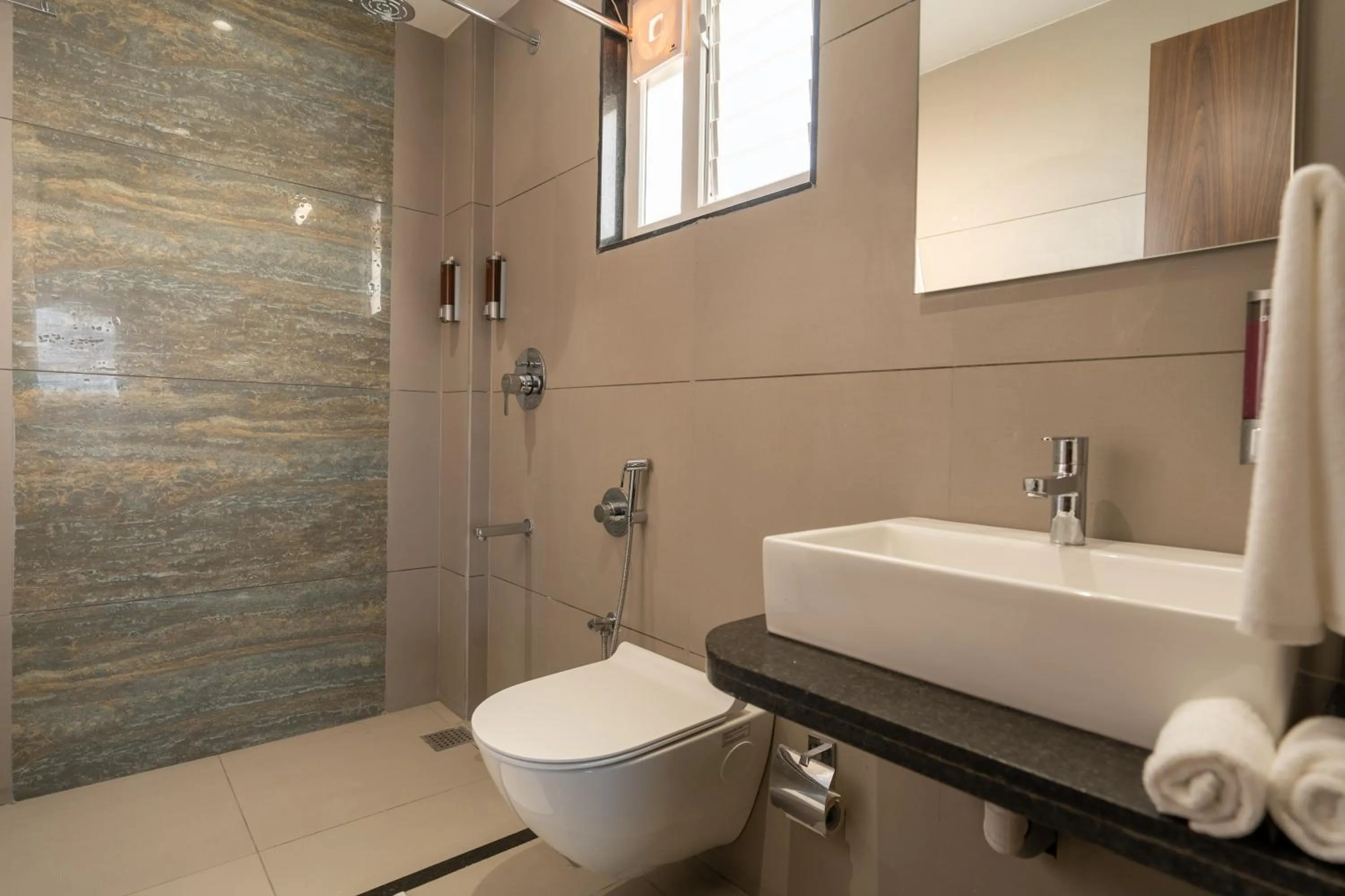 Bathroom in The Living Hub Business Hotel, Kolhapur