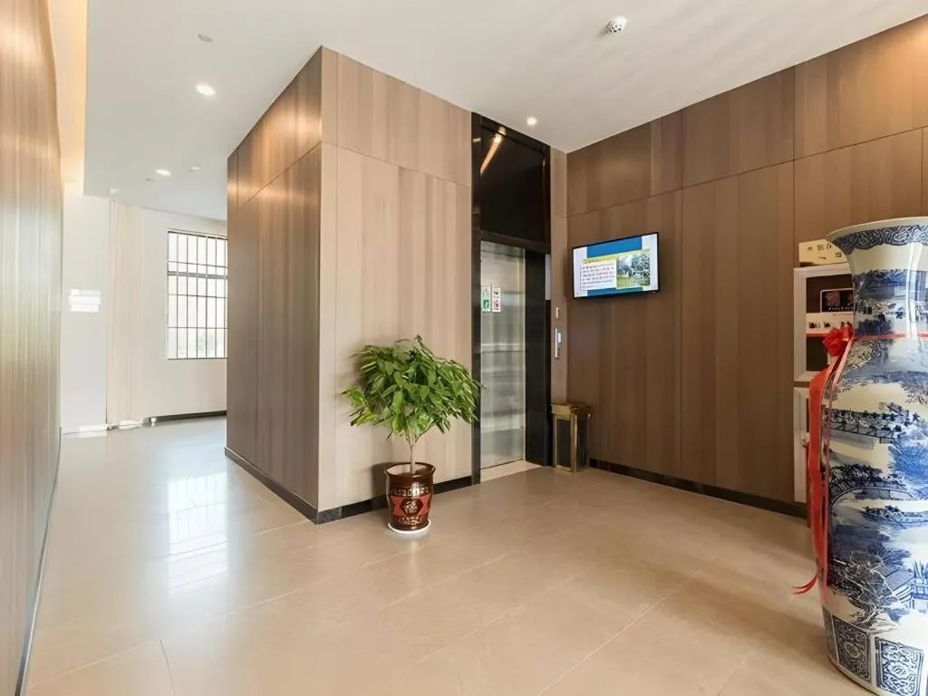 Jinjiang Inn Select Xuzhou High-speed Railway Station Kunpeng Road