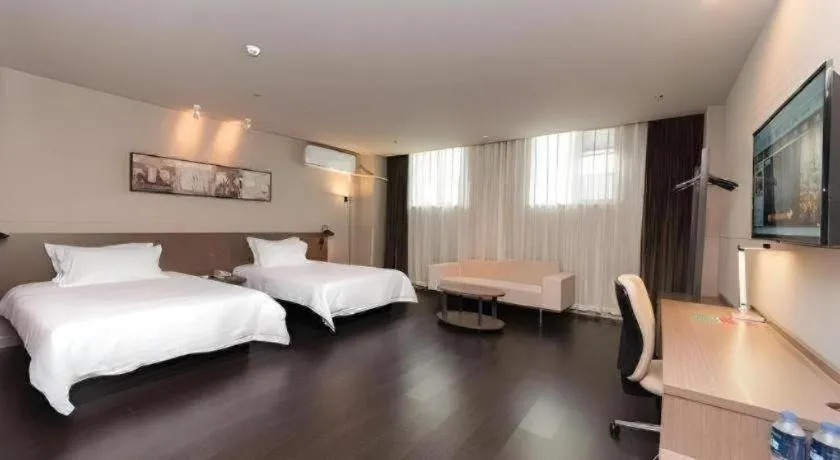 Bed in Jinjiang Inn Select Xuzhou High-speed Railway Station Kunpeng Road