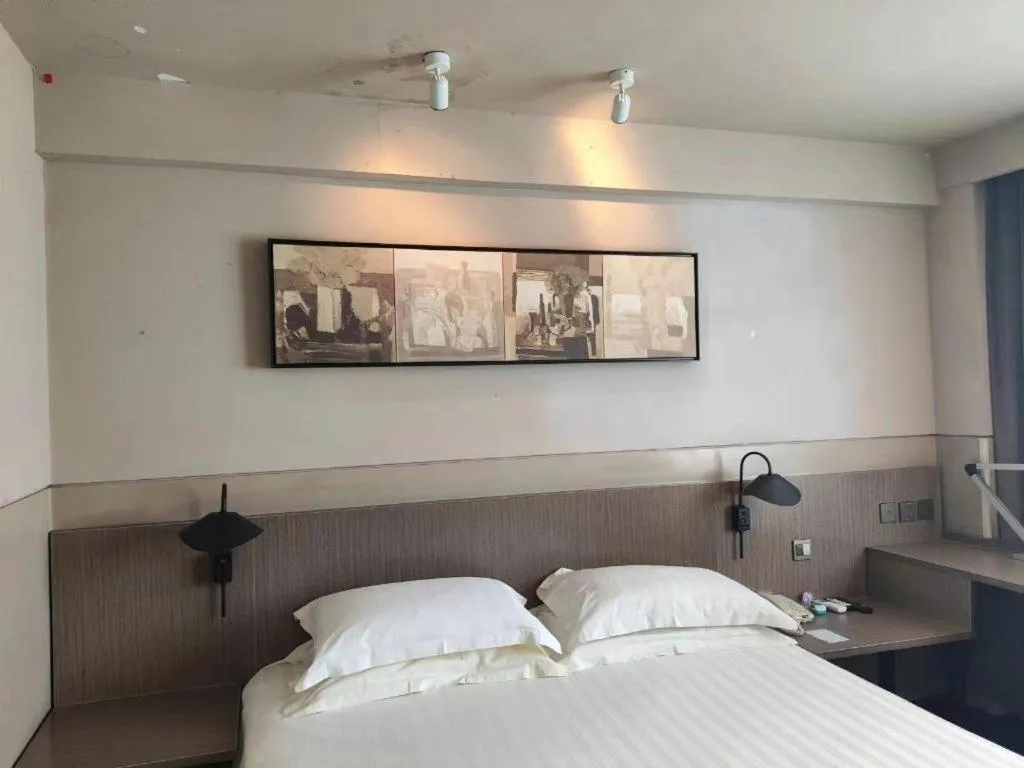 Bed in Jinjiang Inn Style Shijiazhuang Zhongshan Xi Road Yuxi Park