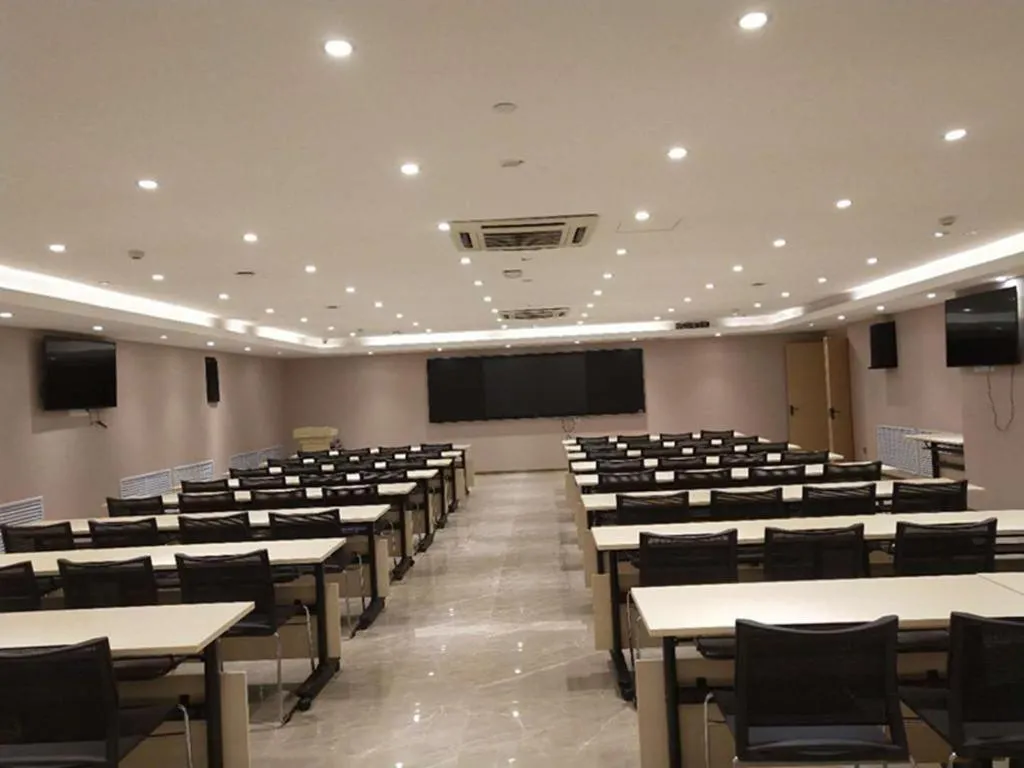 Lavande Hotels·Changchun High-tech Guigu Street