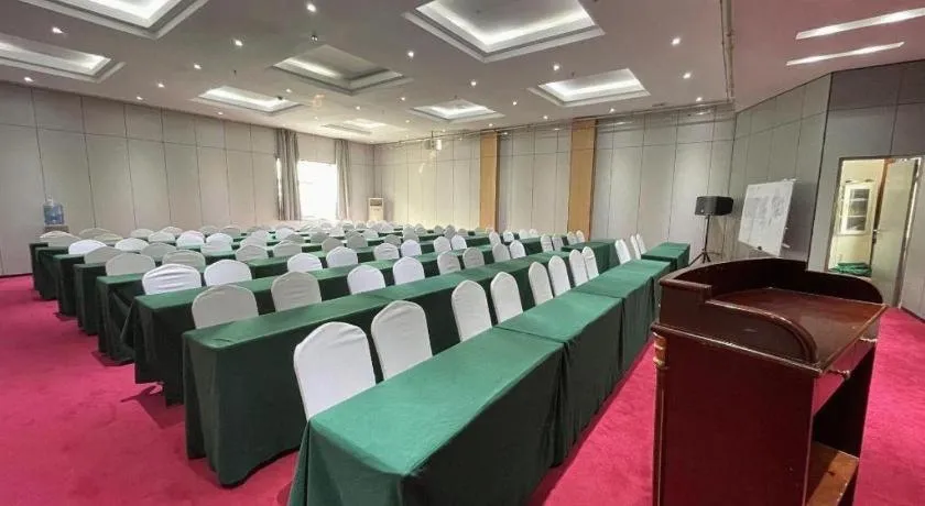 Jinjiang Metropolo Zhengzhou Songshan Road