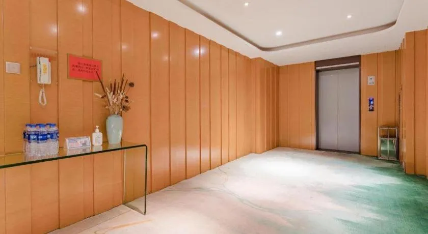 Jinjiang Metropolo Zhengzhou Songshan Road