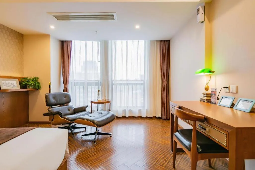 James Joyce Coffetel Chengdu Century City Convention and Exhibition Center