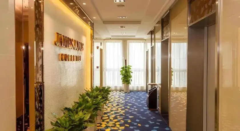 James Joyce Coffetel Chengdu Century City Convention and Exhibition Center James Joyce Coffetel Chengdu Century City Convention and Exhibition Center