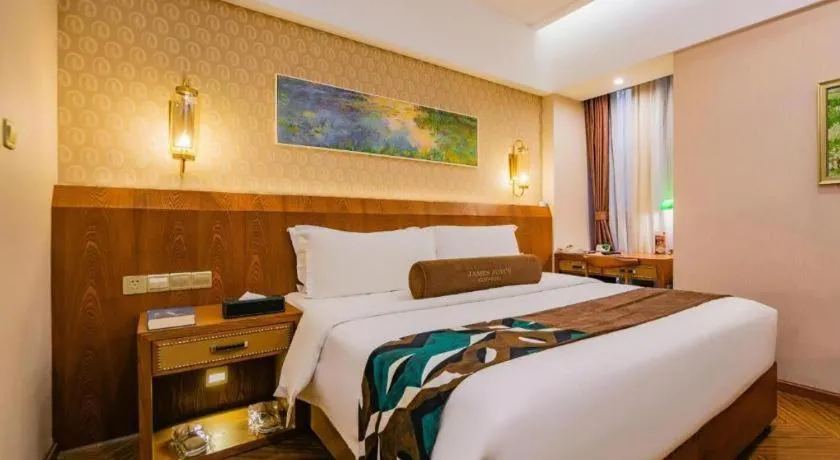 Bed in James Joyce Coffetel Chengdu Century City Convention and Exhibition Center