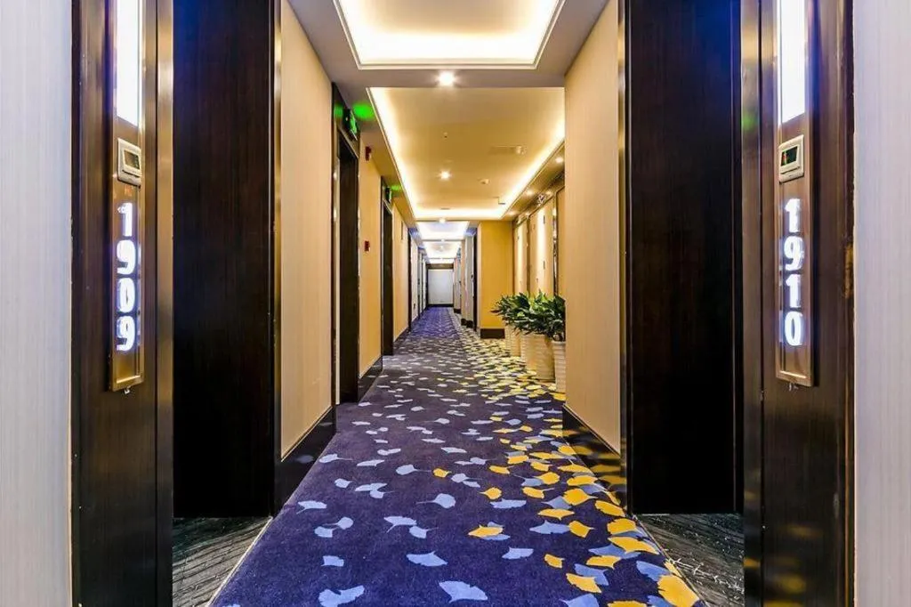 James Joyce Coffetel Chengdu Century City Convention and Exhibition Center