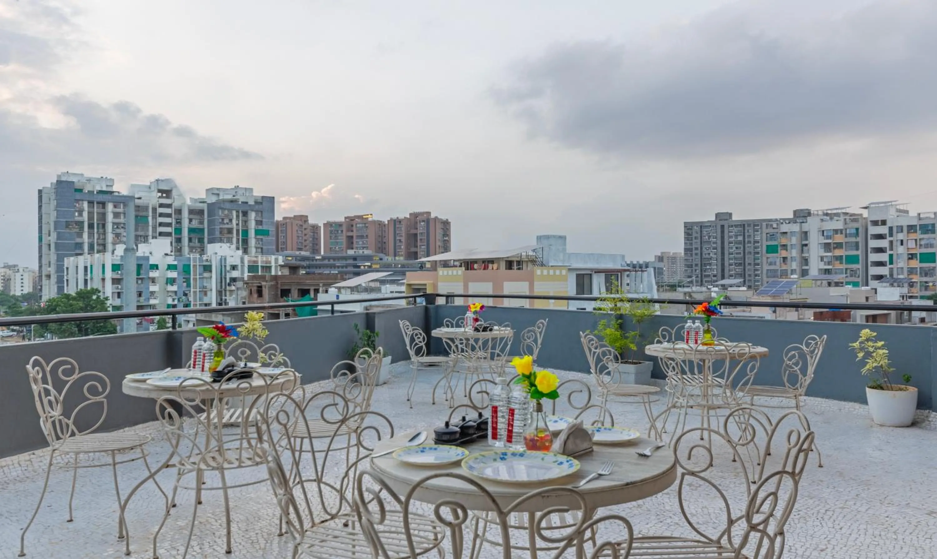 Dining area in Treebo The Square