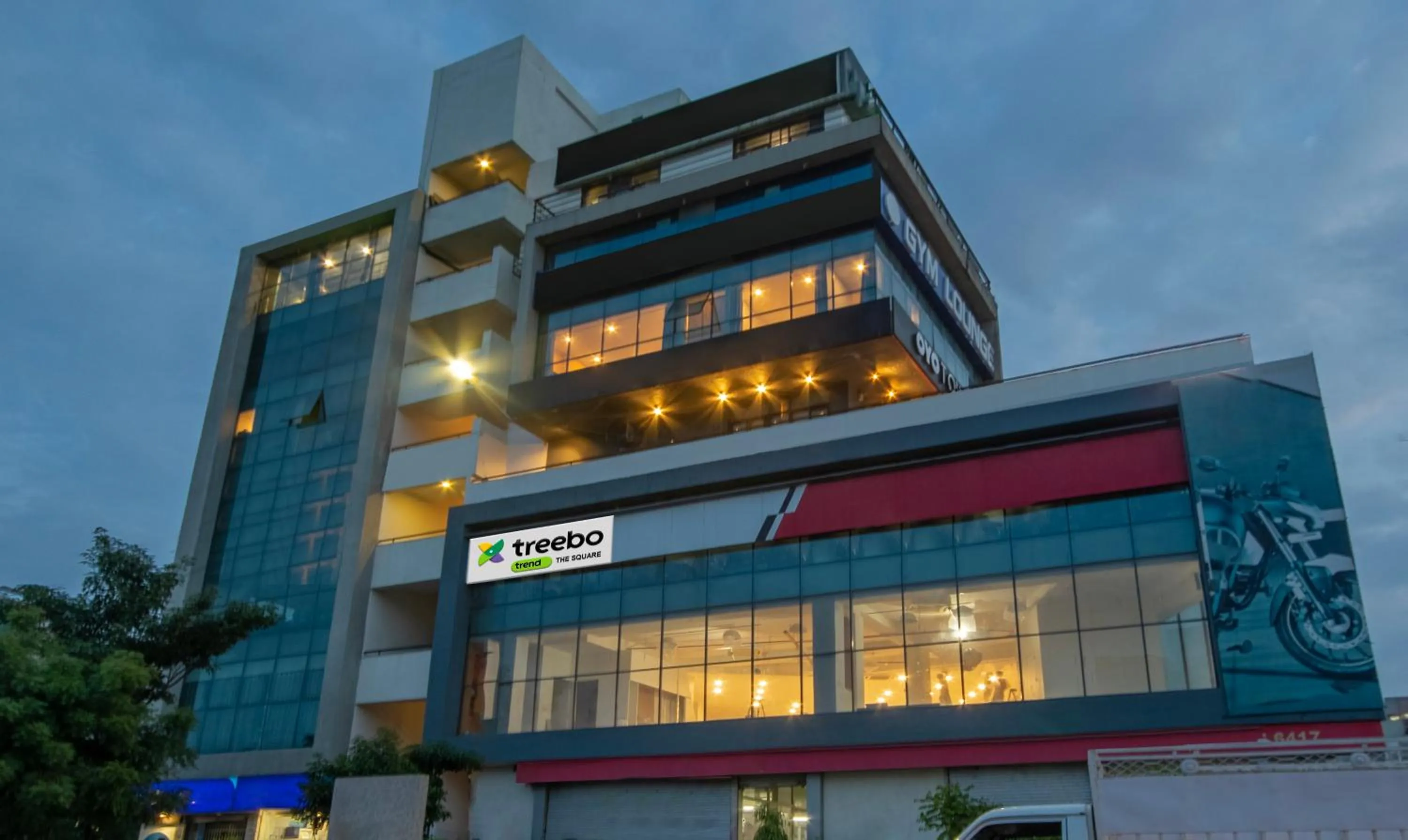 Facade/entrance in Treebo The Square