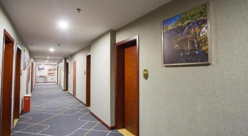 Chonpines Hotels·Anshun Taixiang Baili