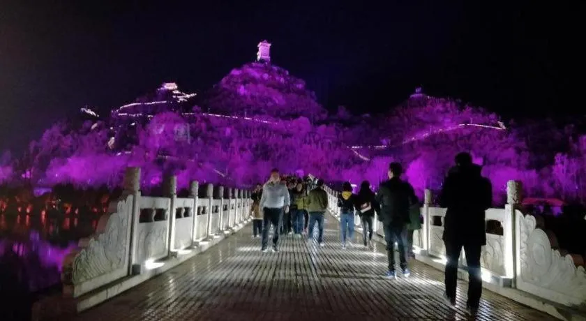 Chonpines Hotels·Anshun Taixiang Baili