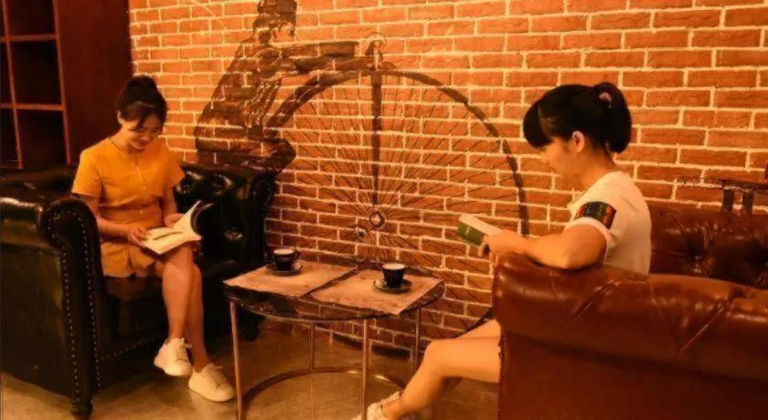 James Joyce Coffetel·Nanchong Southern Government Center