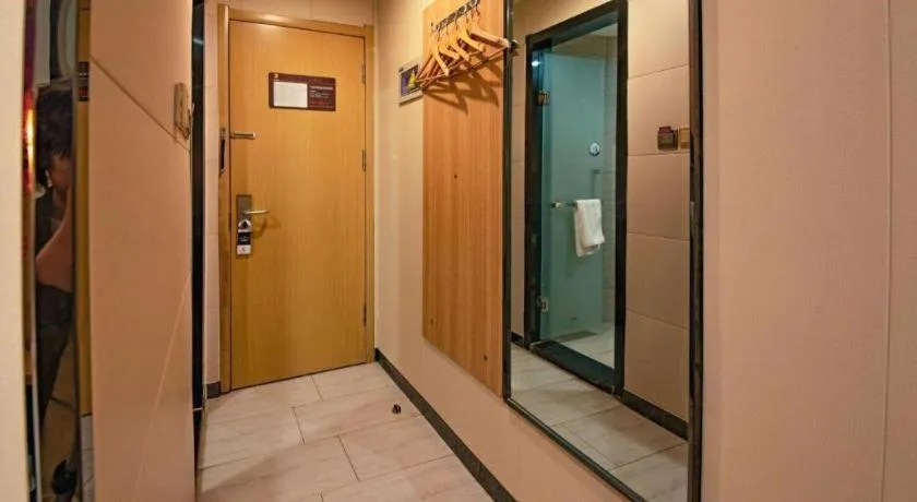 7 Days Premium Qingdao World of Ocean Qingdao University