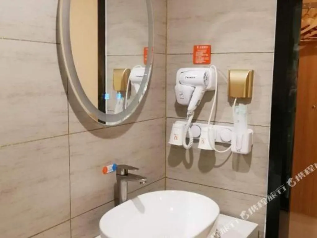 7 Days Premium Qingdao World of Ocean Qingdao University