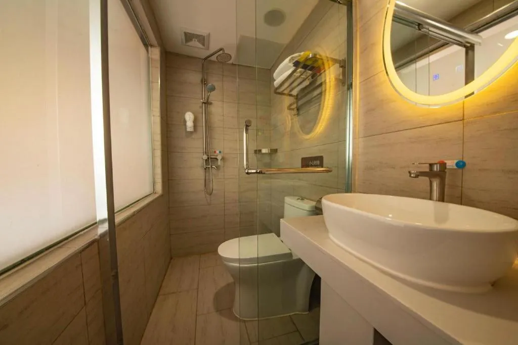 7 Days Premium Qingdao World of Ocean Qingdao University