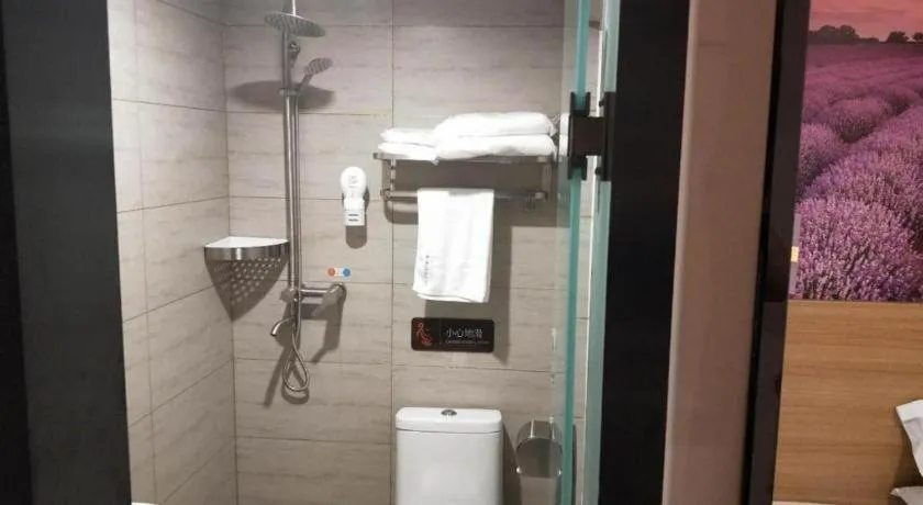 7 Days Premium Qingdao World of Ocean Qingdao University