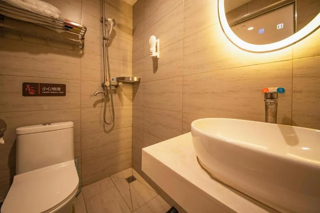 7 Days Premium Qingdao World of Ocean Qingdao University