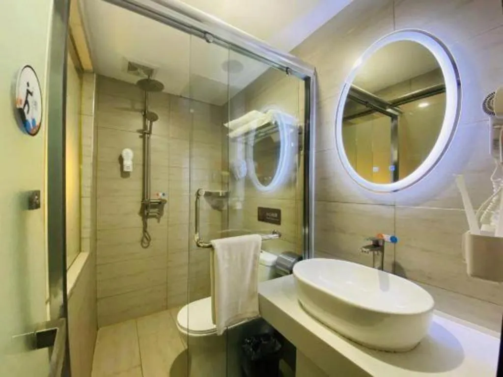 7 Days Premium Qingdao World of Ocean Qingdao University