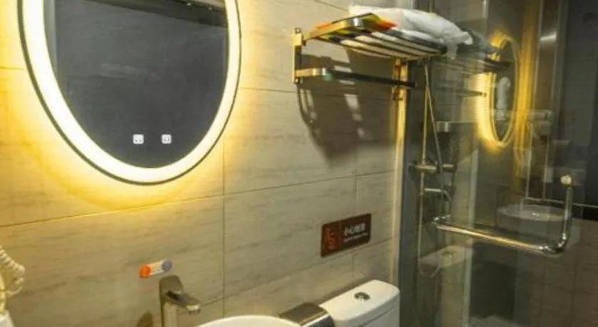 7 Days Premium Qingdao World of Ocean Qingdao University