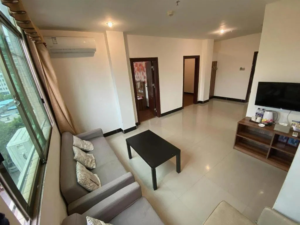 PAI Hotel Guangzhou Baiyun International Airport Zhongluotan Zhuliao Metro Station