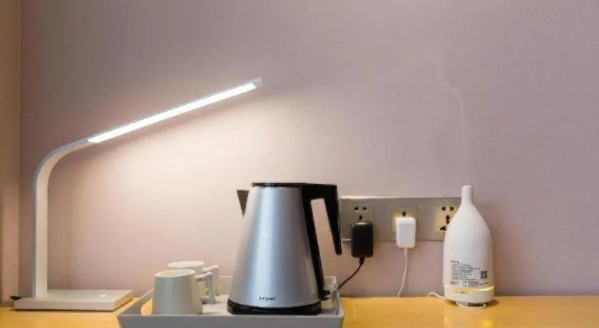 Lavande Hotel Qianjiang Lobster Market