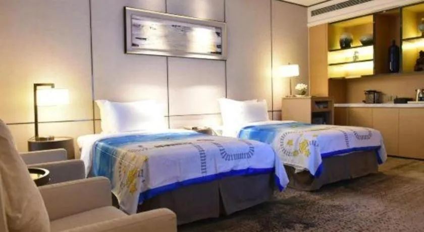 Bed in Lakehome Hotel Konggang