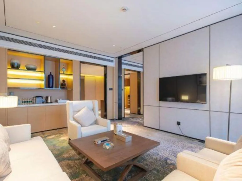 Lakehome Hotel Konggang