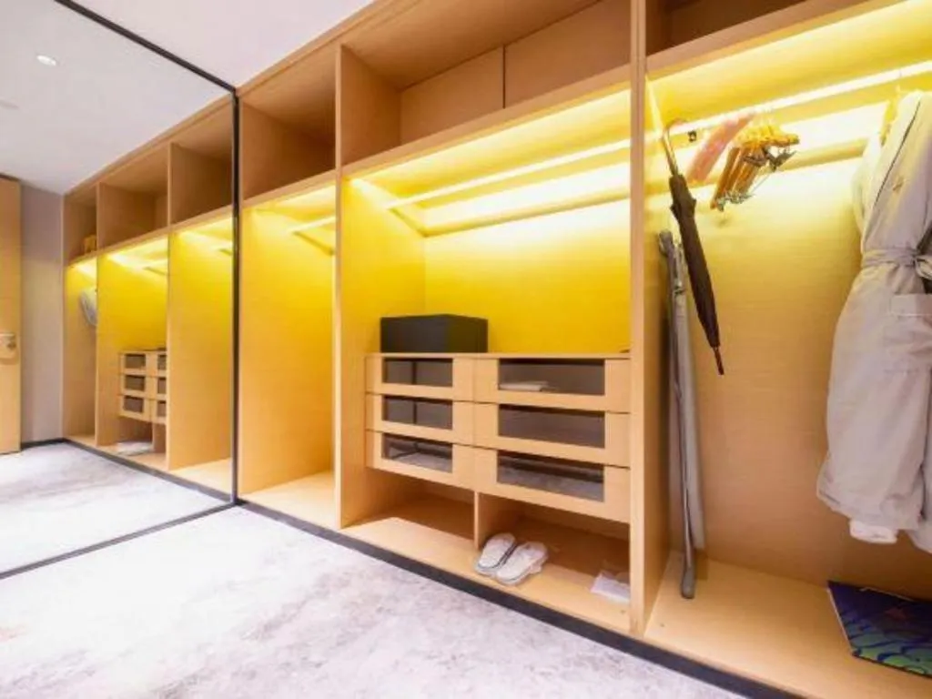 Lakehome Hotel Konggang