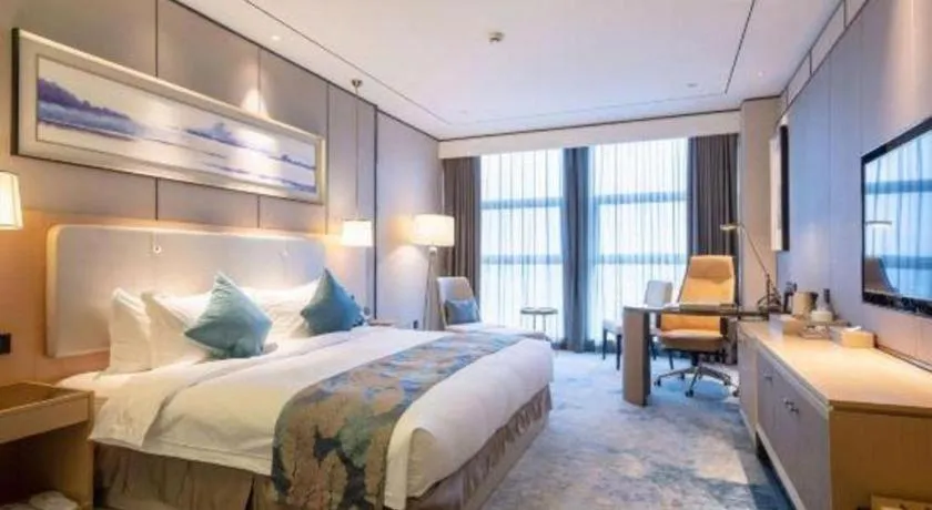 Bed in Lakehome Hotel Konggang