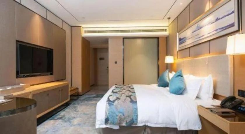 Bed in Lakehome Hotel Konggang