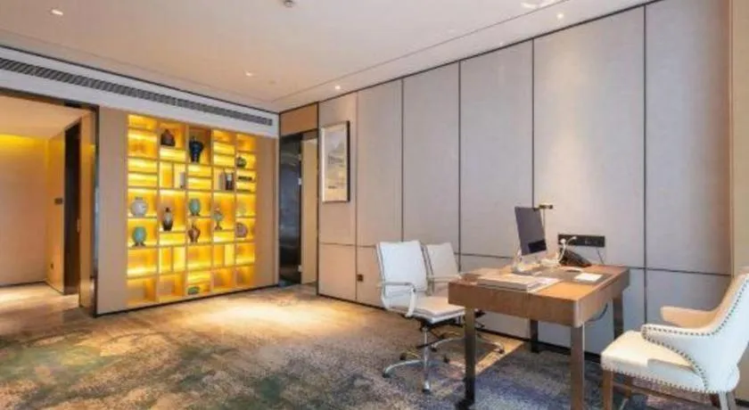 Lakehome Hotel Konggang