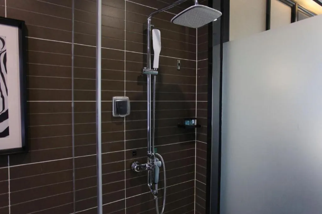 Xana Hotelle·Yutian