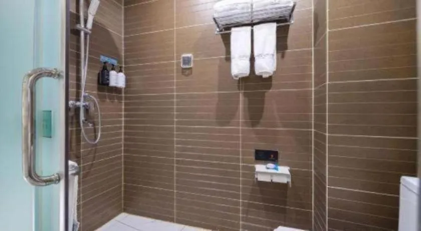 Xana Hotelle·Yutian