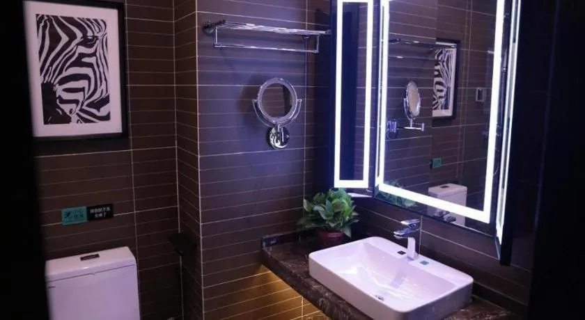 Xana Hotelle·Yutian