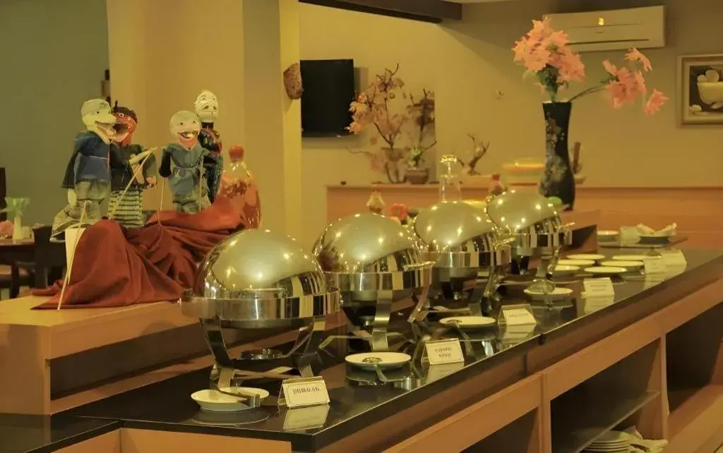 Patra Cirebon Hotel & Convention Patra Cirebon Hotel & Convention