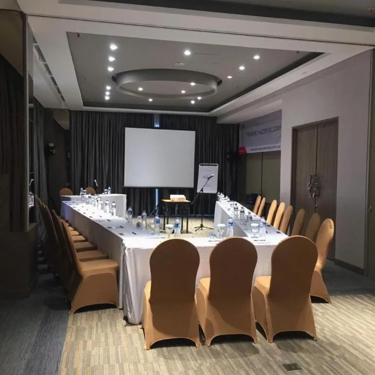 Patra Cirebon Hotel & Convention