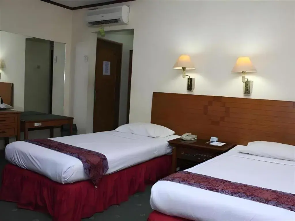 Bed in Patra Cirebon Hotel & Convention Bed in Patra Cirebon Hotel & Convention