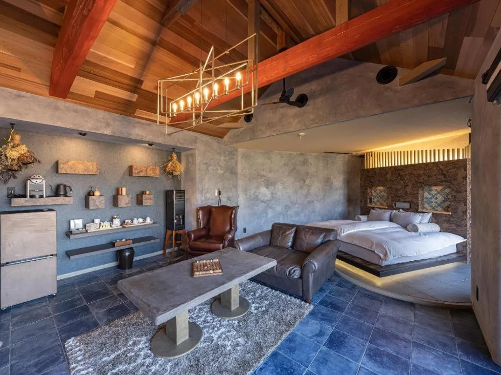 Bed in Yufuin Luxury Villa -zakuro-