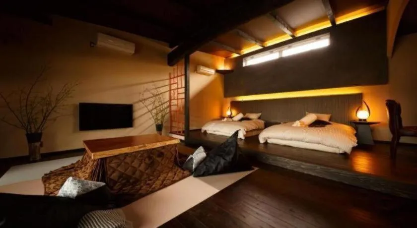 Bed in Yufuin Luxury Villa -zakuro-