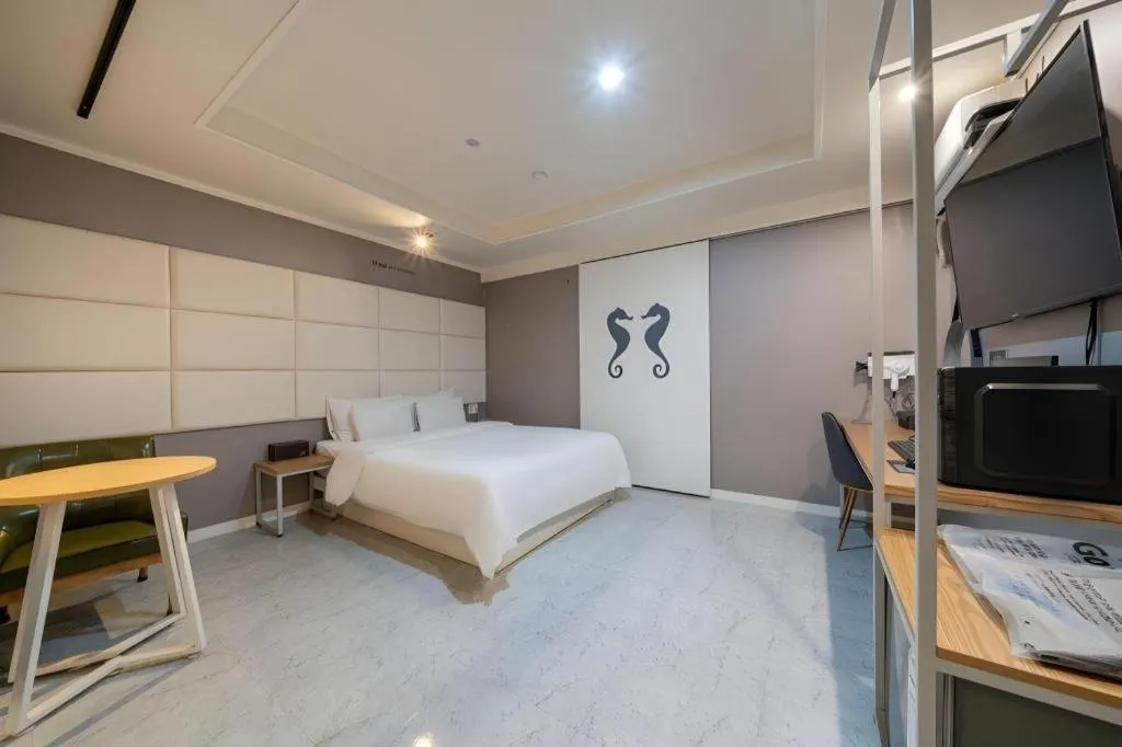 Bed in Best In City Hotel